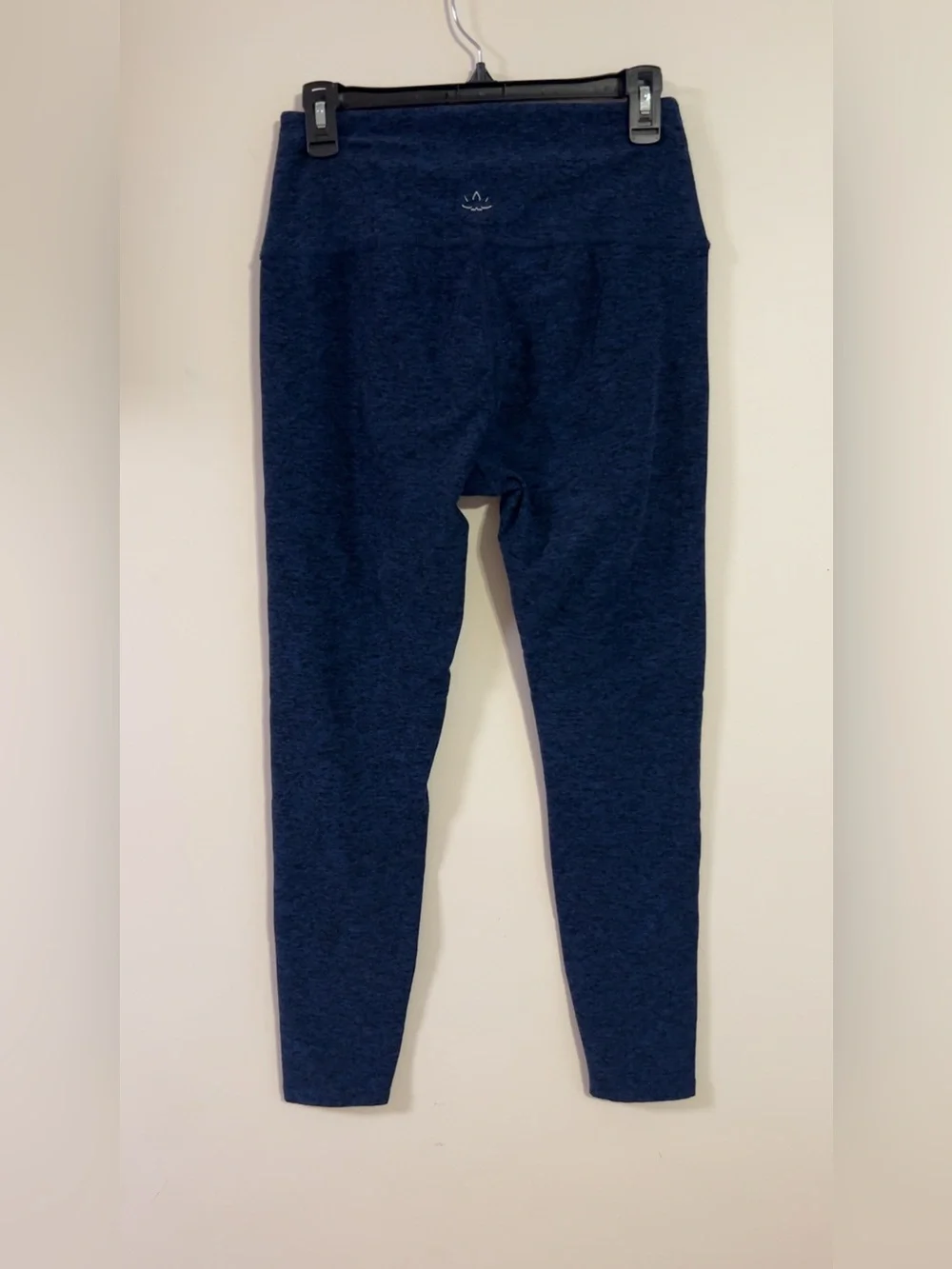 Beyond Yoga Women’s Spacedye Midi Dark Navy Leggings
